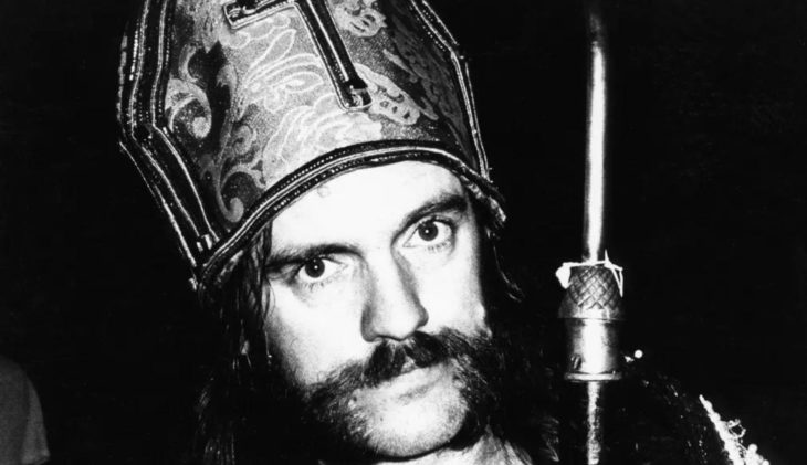 Portrait von Lemmy Kilmister in schwarzweiß
