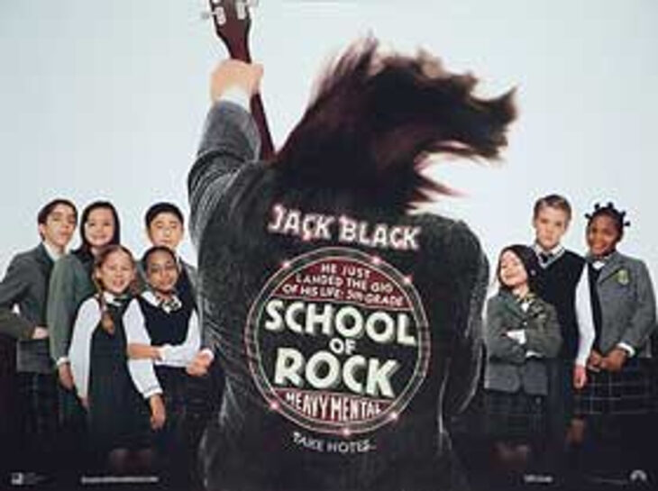 Jack Black aus School of Rock spielt Gitarre